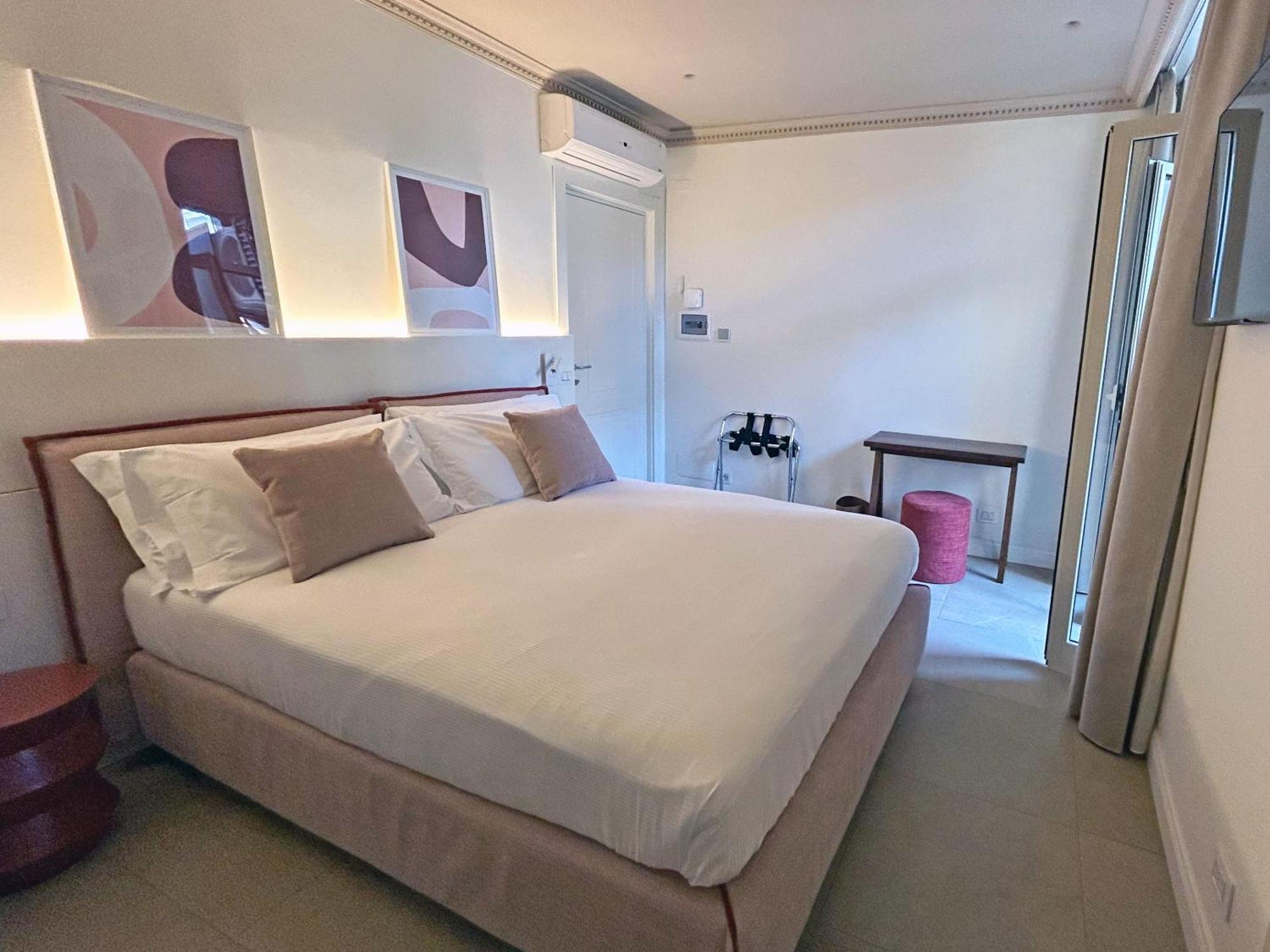 Astom Suites Rom Exteriör bild