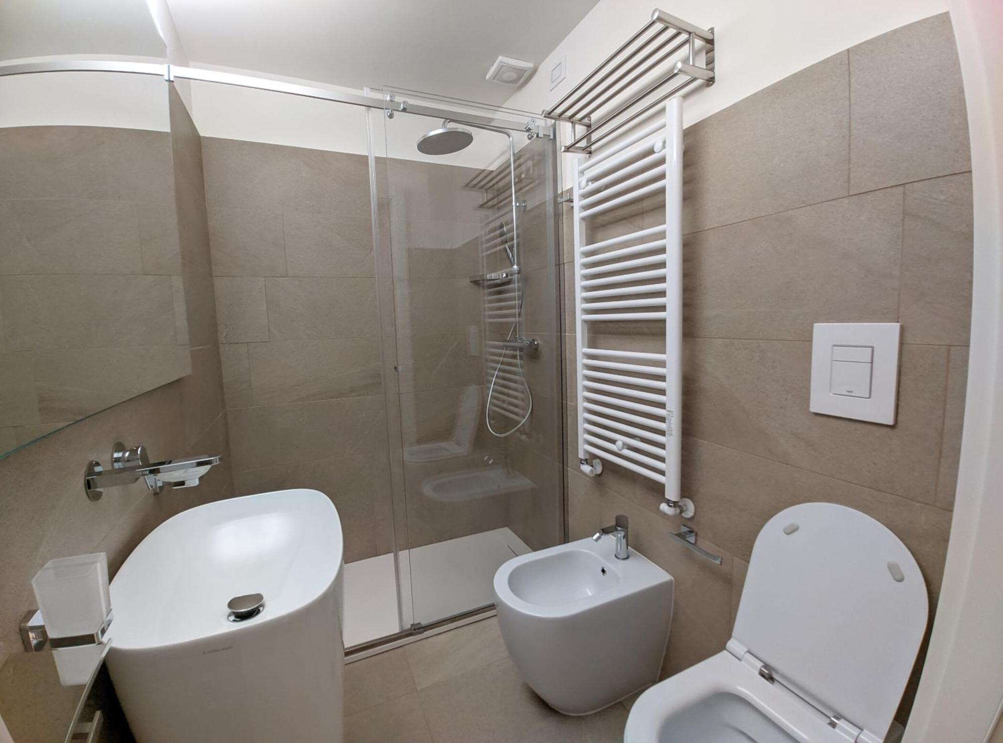 Astom Suites Rom Exteriör bild