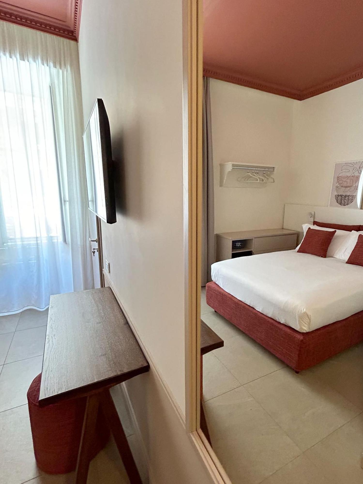 Astom Suites Rom Exteriör bild
